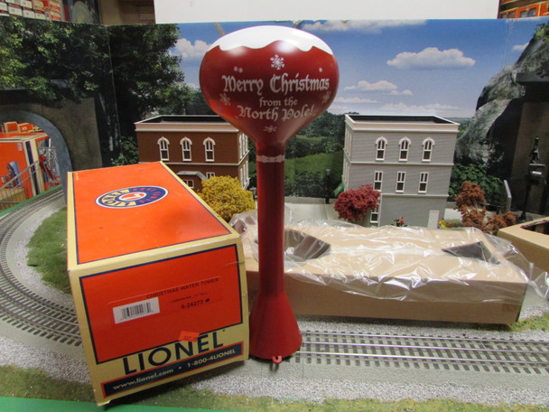Lionel 24273 Merry Christmas Water Tower North Pole  Accessory 13" NIB  SH