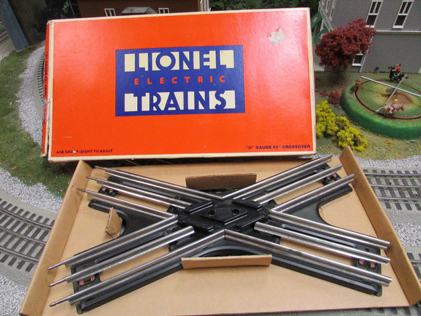 Lionel 6-5545 O Gauge 45 Degree Crossover  Used Boxed 1981  See Pics  SH
