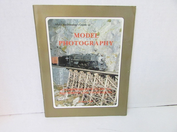 Model Railroading Guide to Model Photography Bruce Nall Paperback   W5