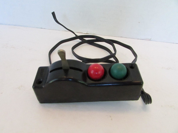 Lionel Automatic Switch Controller Red/Green Bulbs Wired Tested Works 0-027  S29