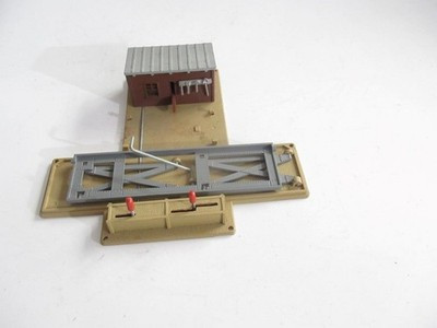 HO VINTAGE BACHMANN  ACTIVATOR BASE- GOOD  -  S28