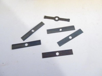 LIONEL PART - POST-WAR - FLAT COUPLER SPRINGS (6)  - NEW - SR50