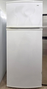 Kenmore 28" Wide White Fridge, Free 60 Day Warranty