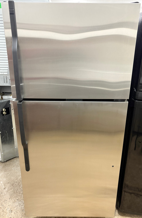 GE 30" Wide Stainless Steel Fridge, Free 60 Day Warranty 2