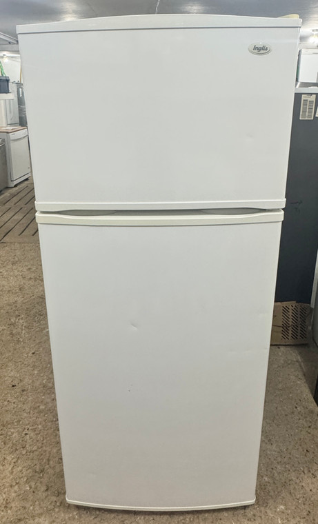 Inglis 28" Wide White Fridge, Free 60 Day Warranty