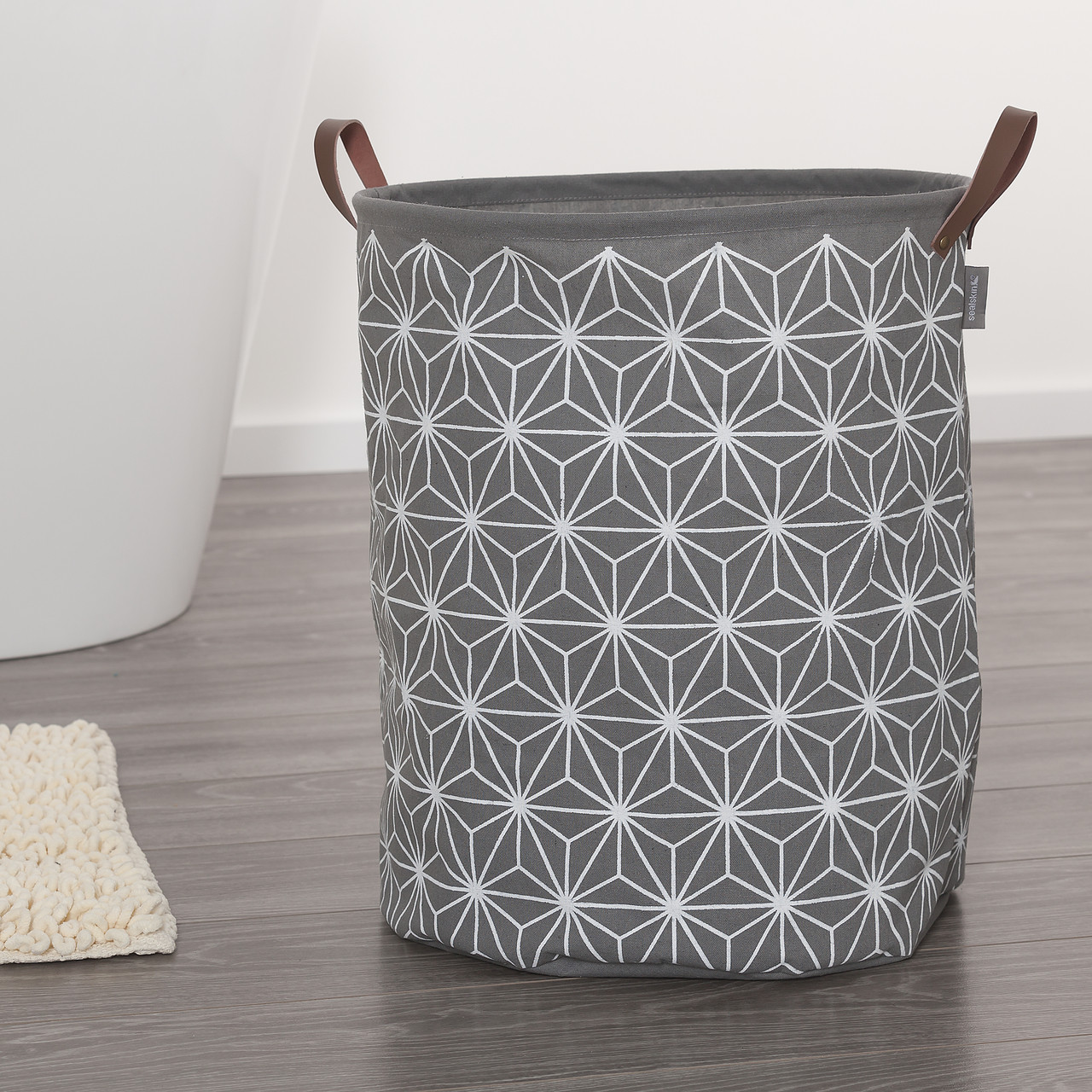 Voorrecht beven Erfgenaam Laundry bag 16x20 Inch Sealskin Triangles Gray Fabric