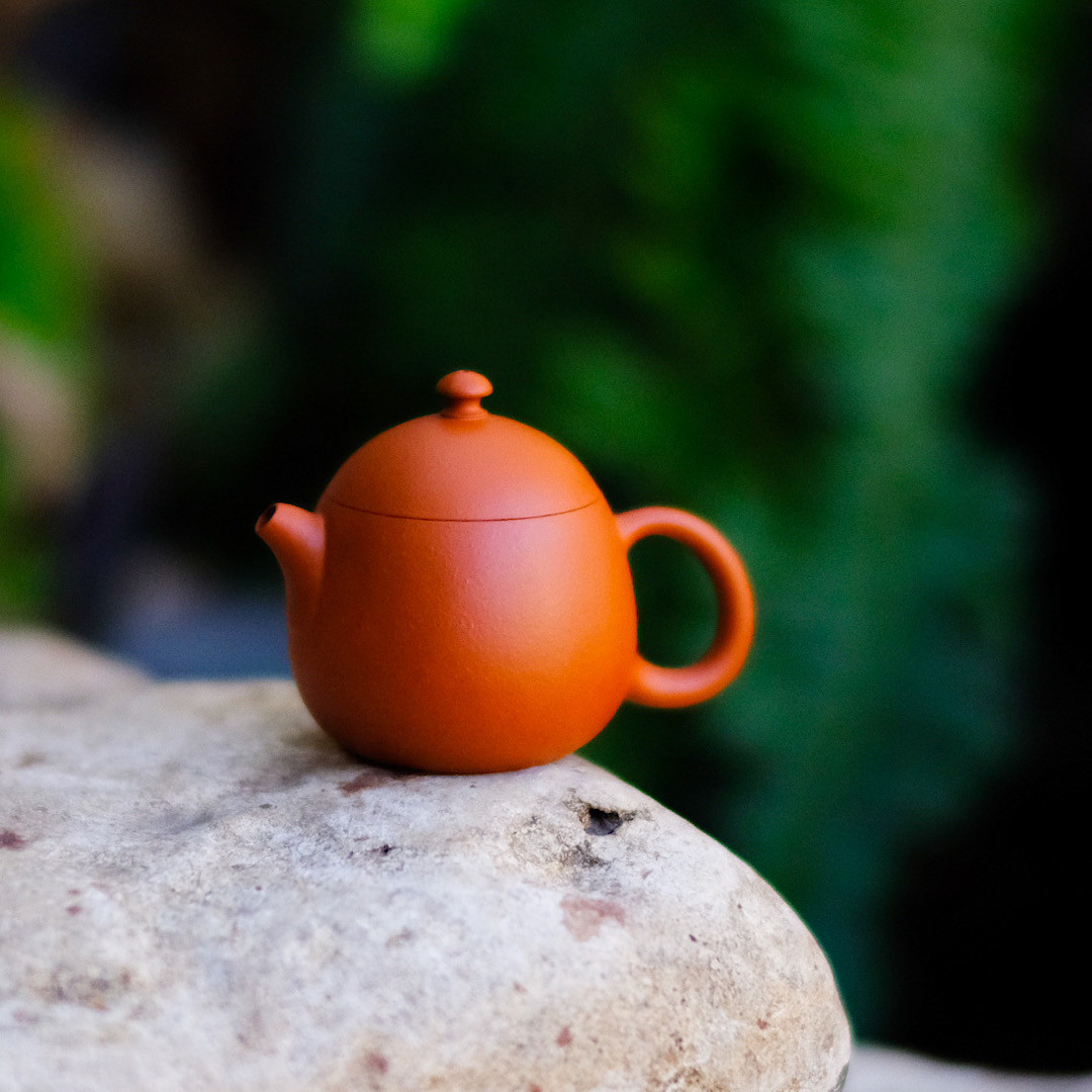 Dragon Egg Yixing Crimson Clay Teapot | West China Tea