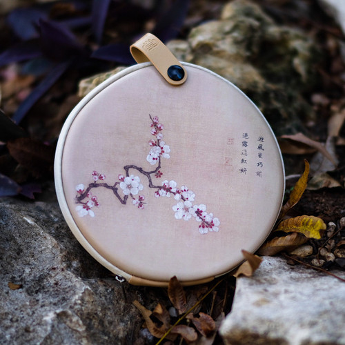 Plum Blossom Bing Sleeve