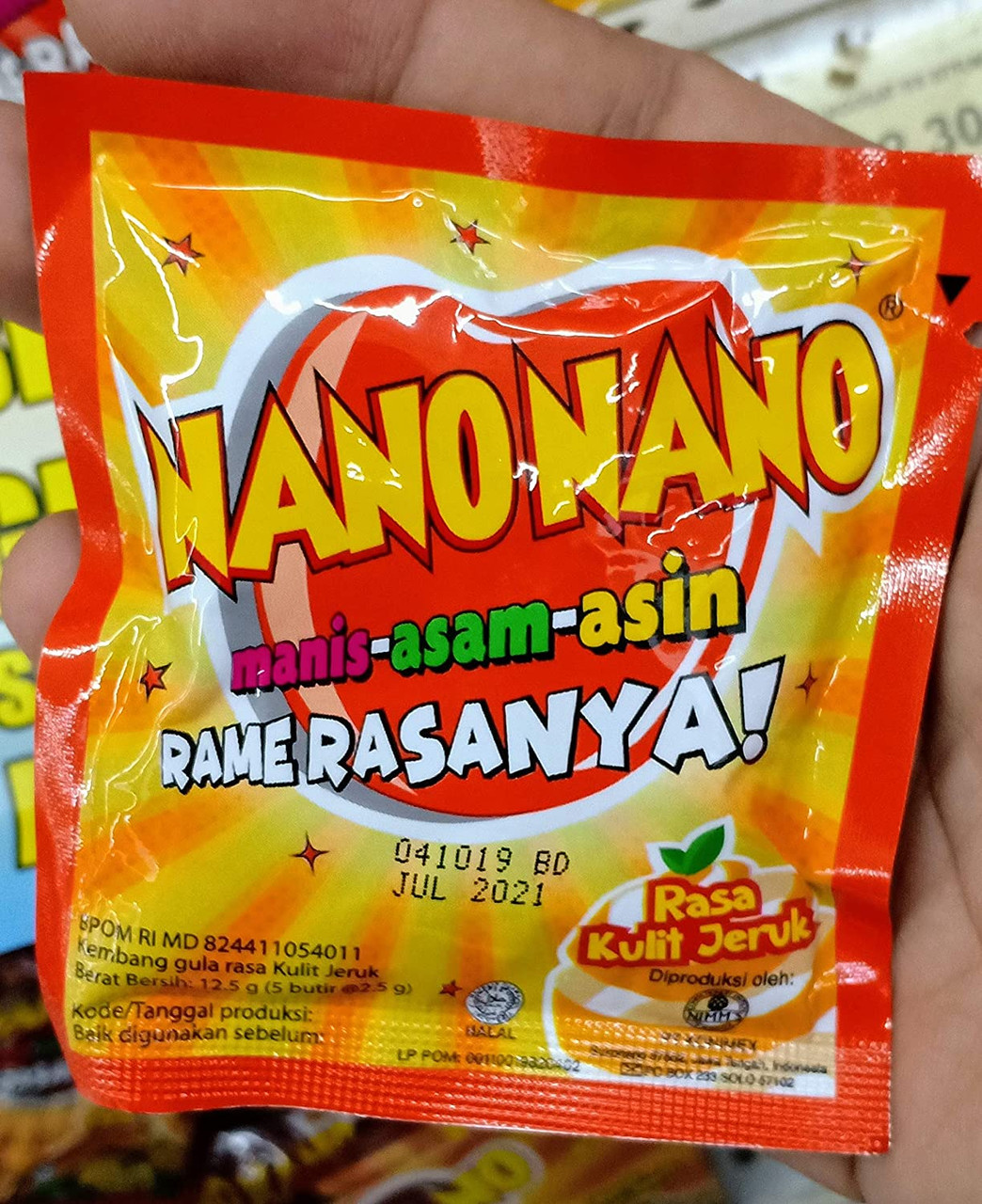 Nano Nano Manis Asem Asin Rasa Kulit Jeruk (Orange Peel) Candy, 12.5 gr (6 sachets) 