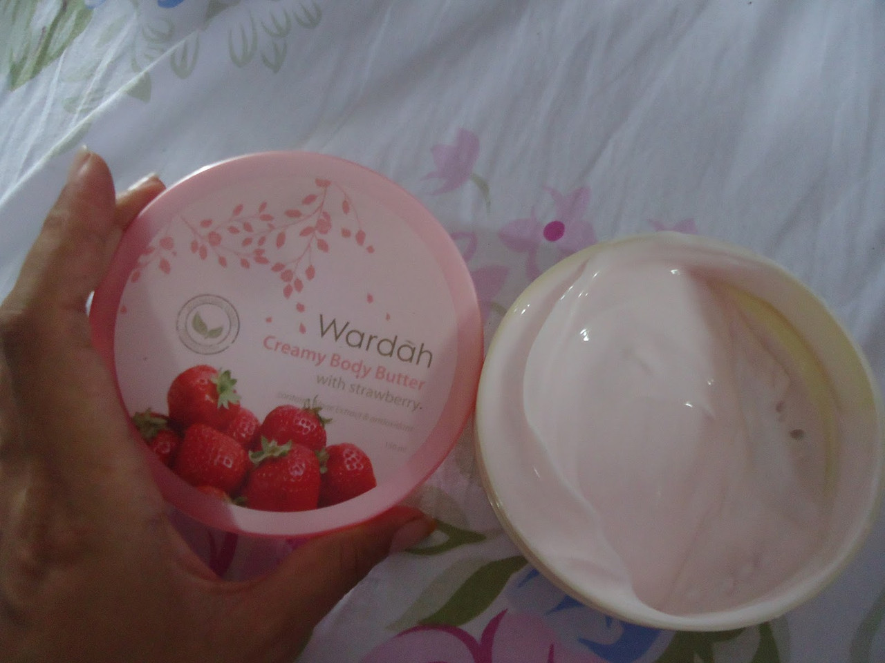 Wardah Creamy Body Butter with Strawberry 150ml