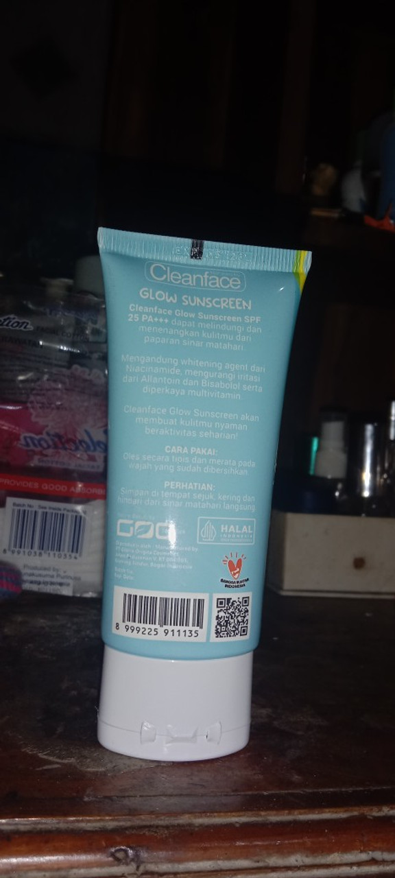 Purbasari Cleanface Glow Sunscreen, 30gram