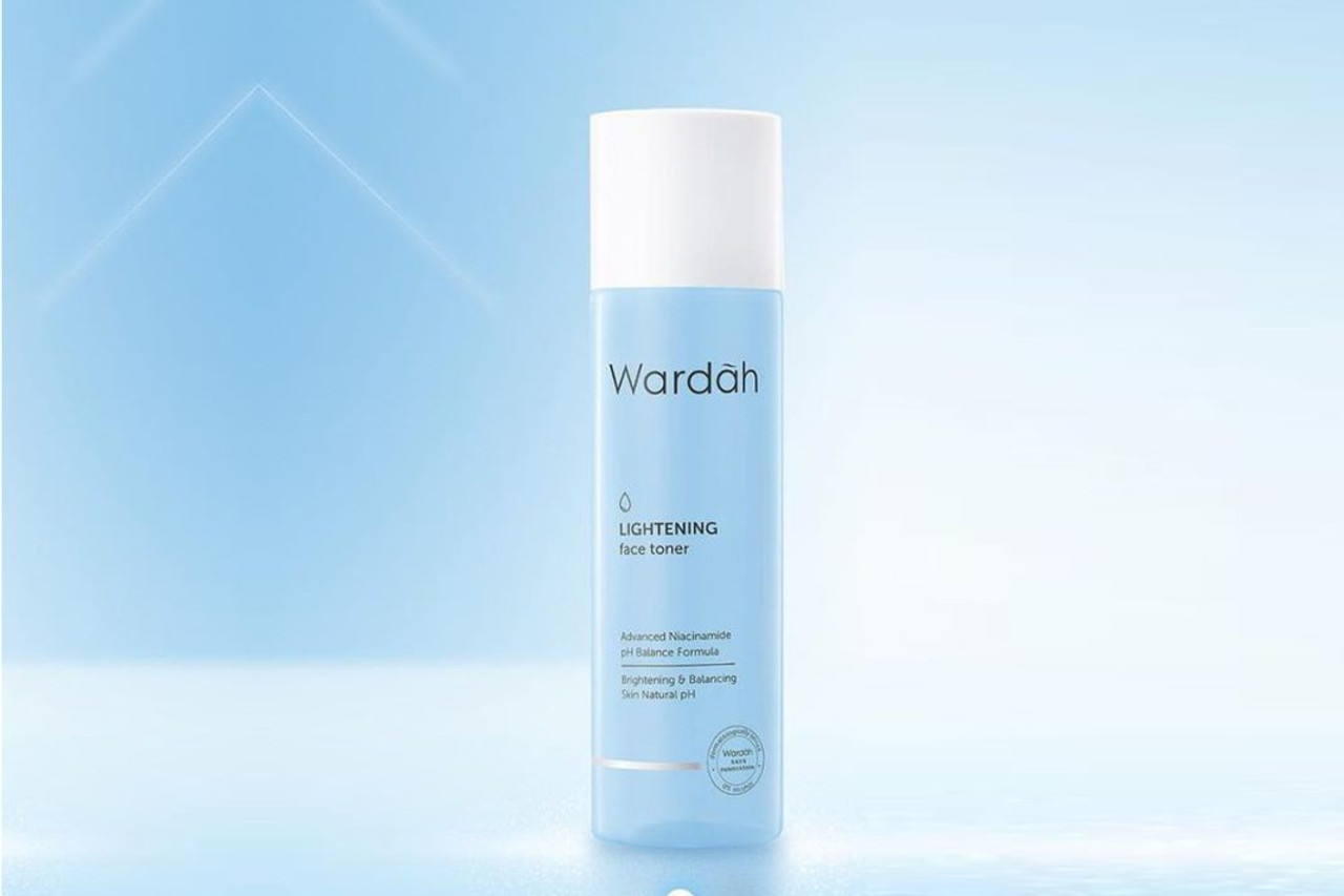 Wardah Lightening Face Toner, 125 ml