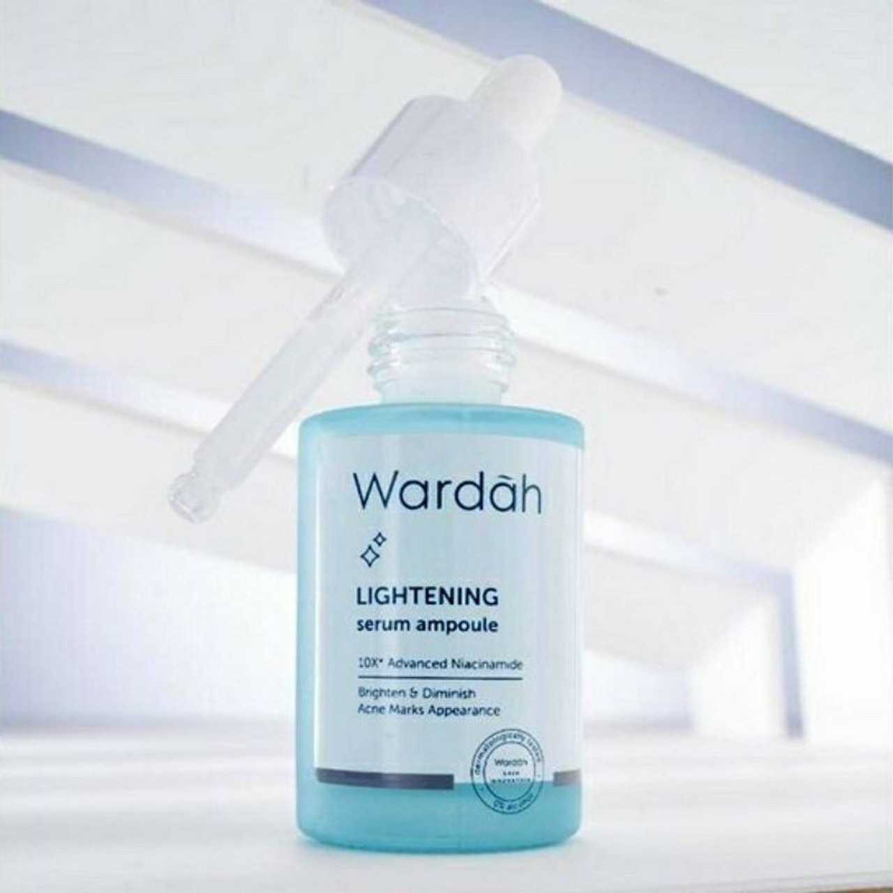 Wardah Lightening Serum Ampoule, 30ml