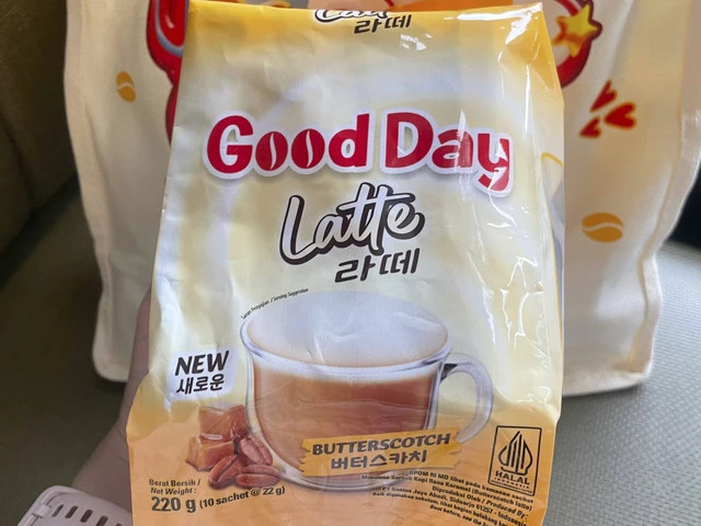 Good Day Instant Coffee Latte Butterscotch, 10 Sachets