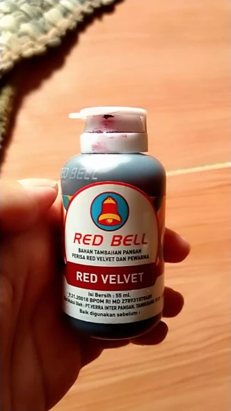Red Bell Red Velvet Flavoring Paste, 55ml