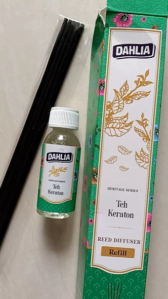 Dahlia Reed Diffuser Refill Heritage Series Teh Keraton, 30ml