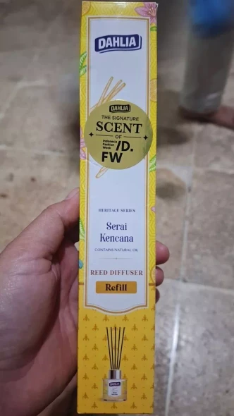 Dahlia Reed Diffuser Refill Heritage Series Serai Kencana, 30ml