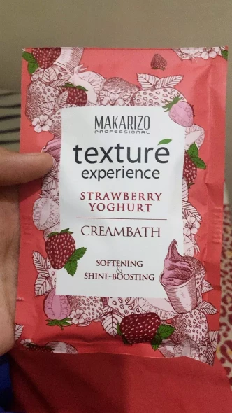 Makarizo Professional Texture Experience Creambath Strawberry Yoghurt, 60g