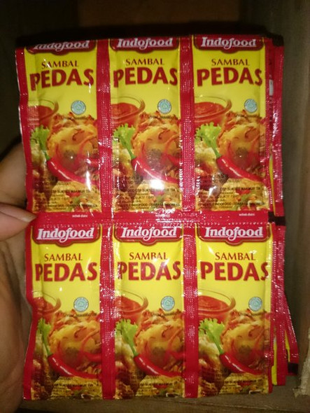Indofood Sambal Pedas Hot Sauce - Single Pack, 9 Gram (36 sachets) 