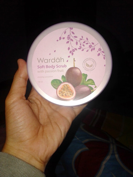 Wardah Creamy Body Butter with Passion Fruit, 150ml