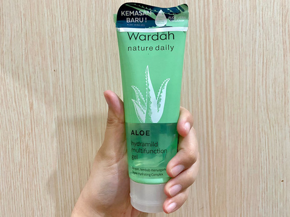 Wardah Nature Daily Aloe Multifunction Gel, 100ml