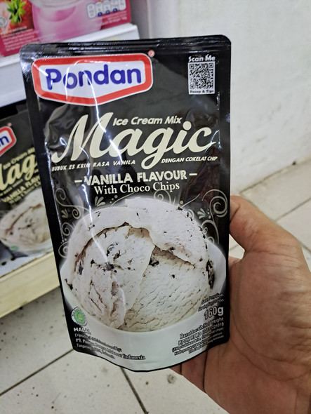 Pondan Ice Cream Mix Magic - Vanilla Flavor with Choco Chips, 160 Gram