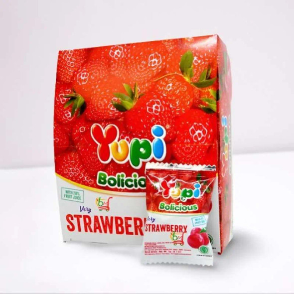 Yupi Chewy Candy Bolicious Strawberry, 24 ct