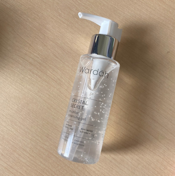 Wardah Crystal Secret Micellar Cleansing Gel, 95ml