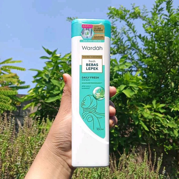Wardah Daily Fresh Shampoo, 160ml