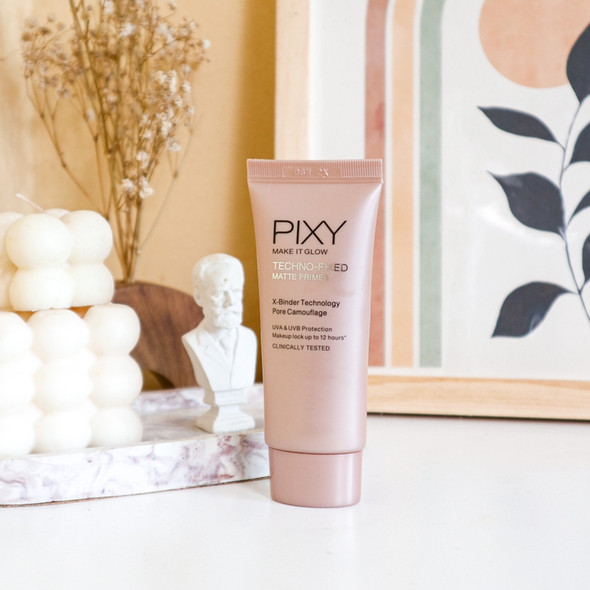 PIXY Make it Glow Techno Fixed Matte Primer 101 Fair Beige, 25ml