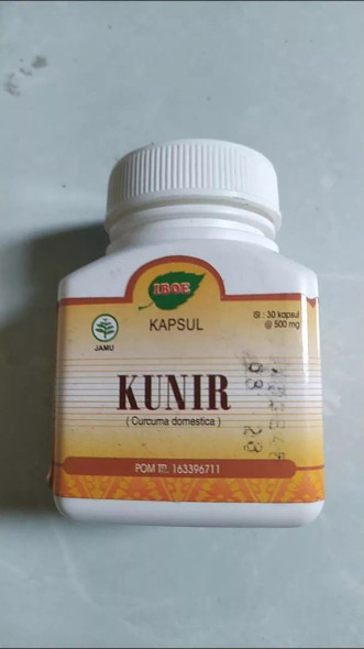 Jamu Iboe Bottle Turmeric (Curcumae domesticae Rhizoma) Herbal Supplement Capsules Jamu Iboe Bottle Turmeric (Curcumae domesticae Rhizoma) Herbal Supplement Capsules