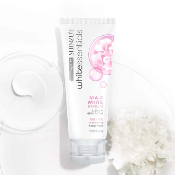 Shinzu'i Whitessentials Brightening Facial Wash, 80ml