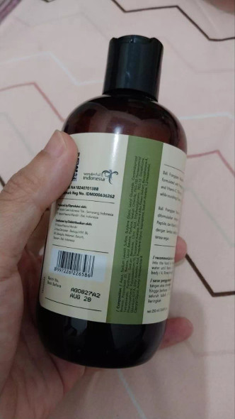 Secret Garden Shower Gel Frangipani, 250ml