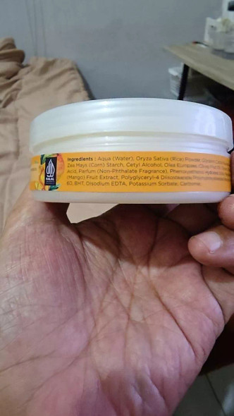 Bali Soap Exfoliating Body Scrub Alami Fresh Mango, 75gr