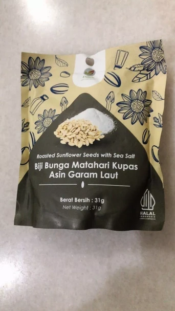 Francis Kuaci Kupas Panggang rasa Asin Garam Laut, 100gr