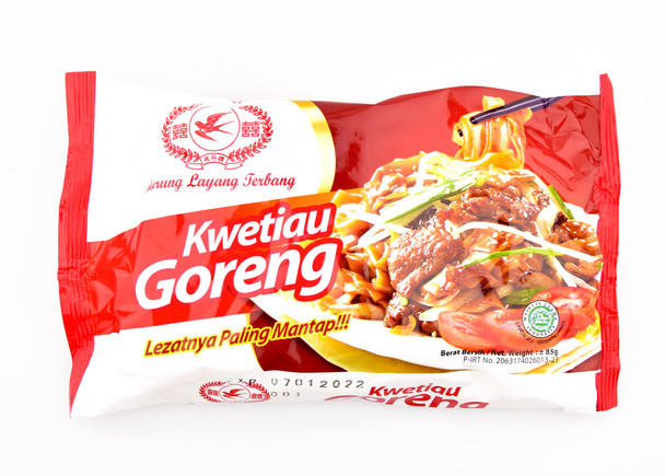 Burung Layang Terbang Kwetiau Goreng Instan (Instant Fried Rice Noodles), 85gr
