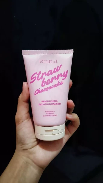 Emina Facial Wash Bright Strawberry, 100 ml