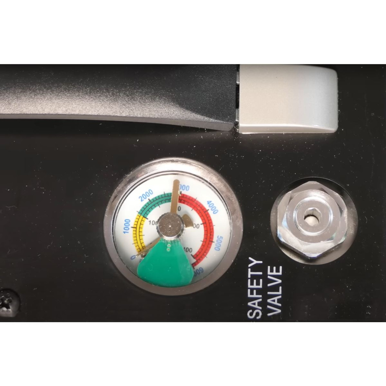 BSA Electric Portable Compressor PCP Airguns Dual Voltage Mains / Car 220V & 12V