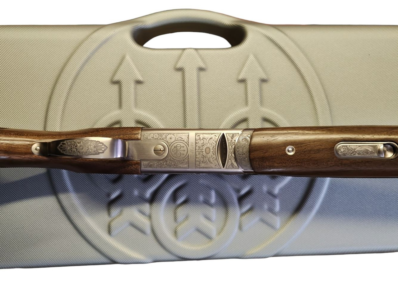 Beretta 687 Silver Pigeon 3 Sporter 30 inch 12G Multichoke Over and Under Shotgun