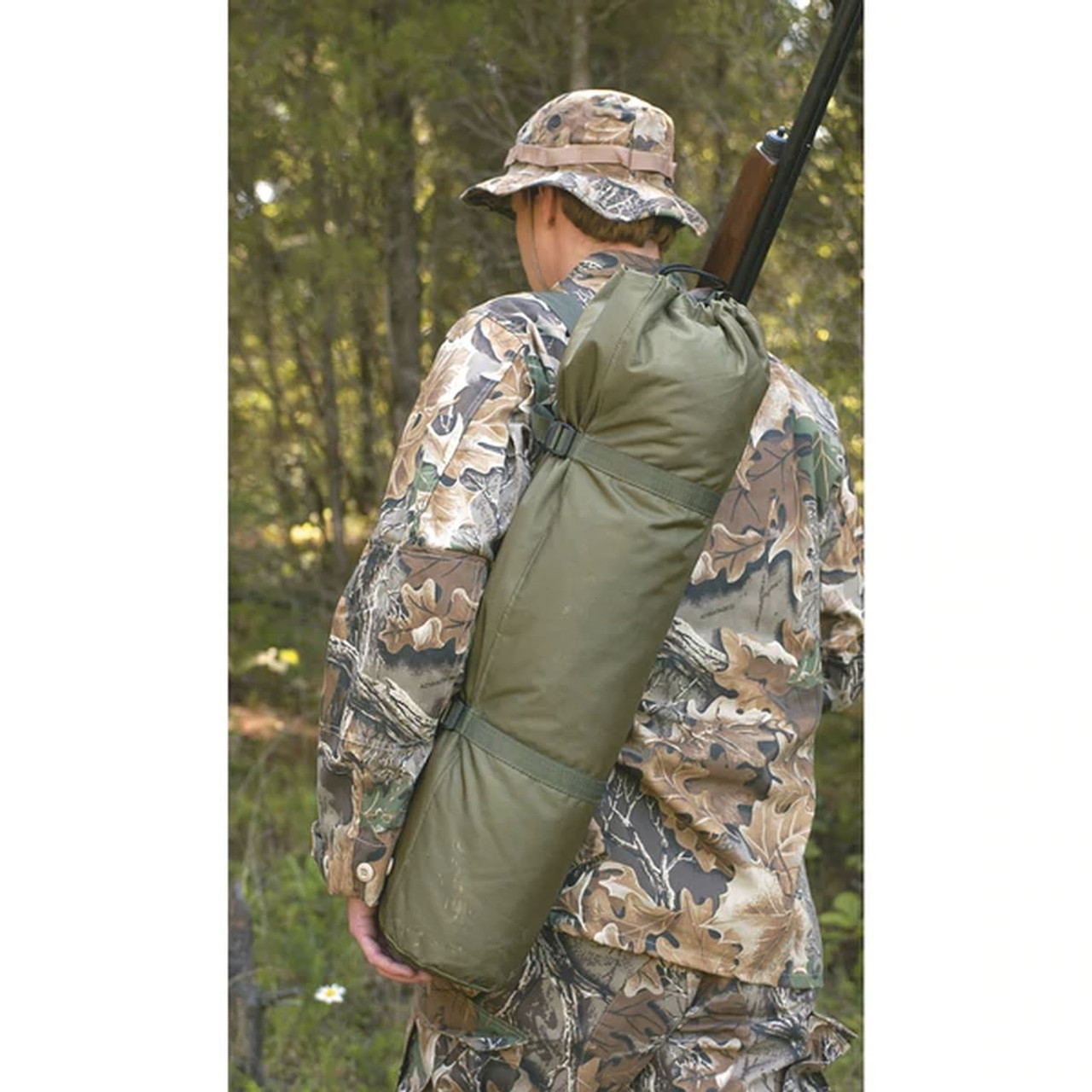 CamoSystems Deluxe Heavy Duty Blind Kit 4 poles 3D broadcut screen and case