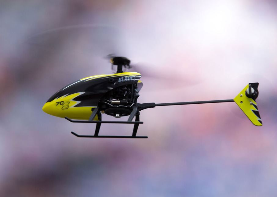 Blade BLH4200 70 S Helicopter w/SAFE