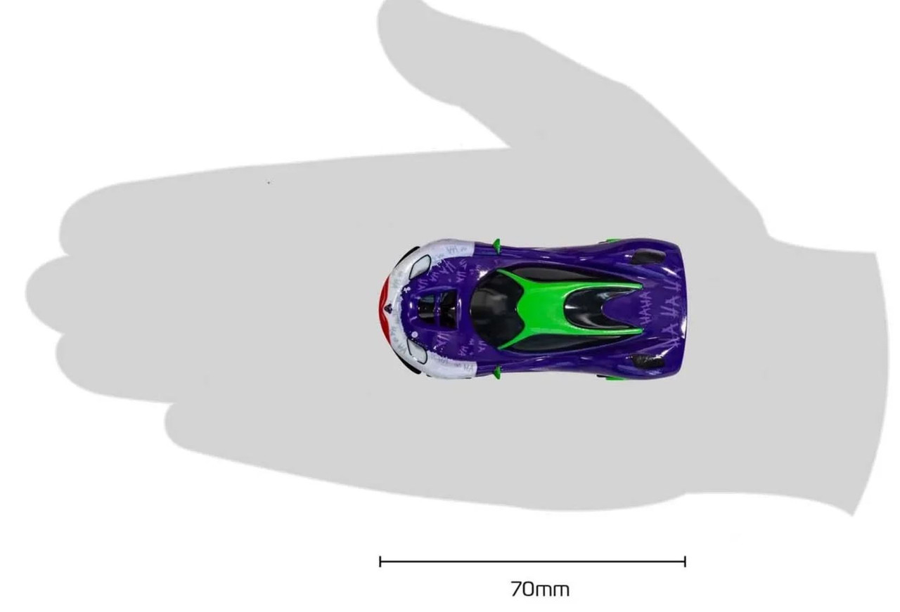 scalextric-g1155m-micro-scalextric-batman-vs-joker-set-battery-powered-set