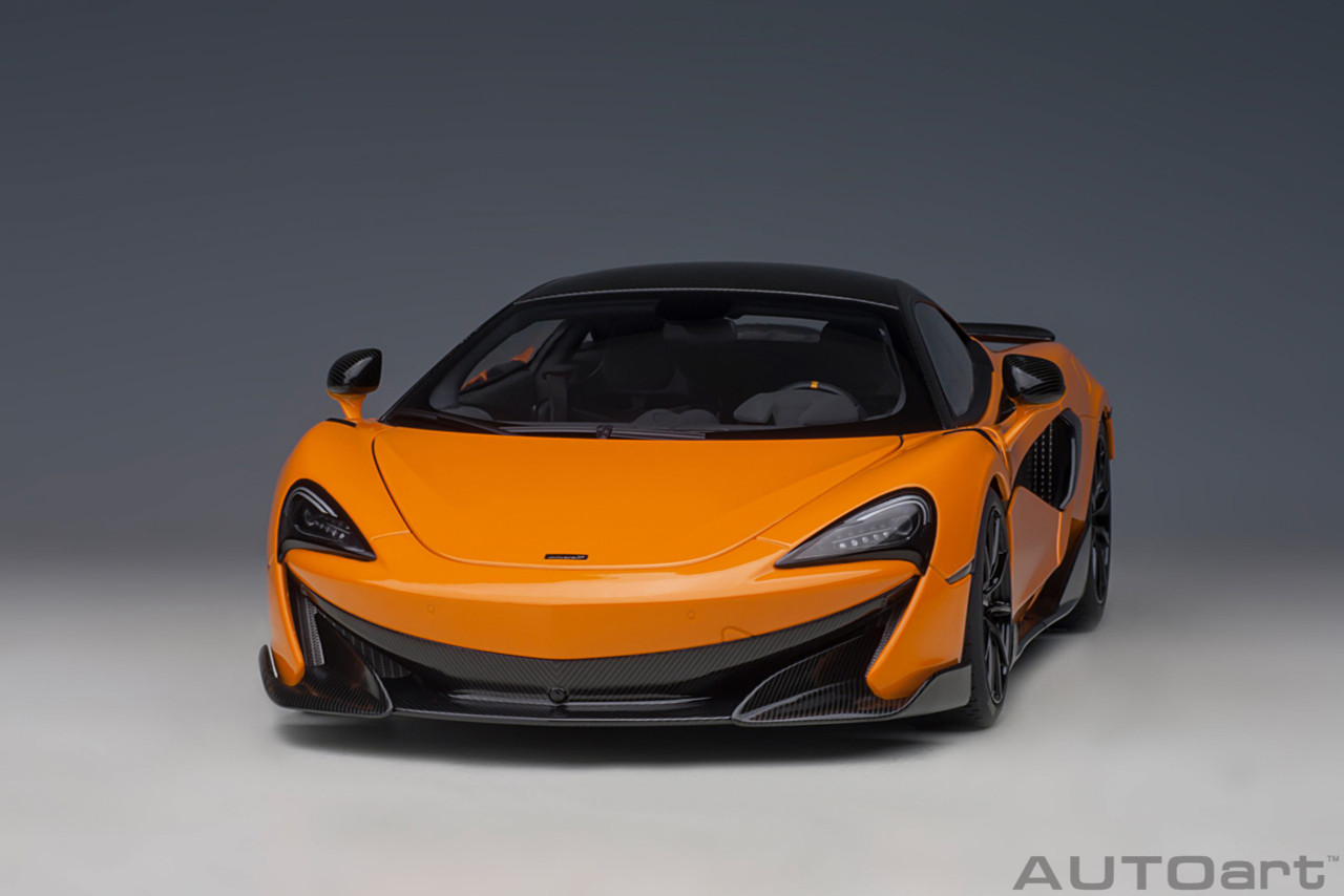 DAMAGED AS-IS 1/18 Solido McLaren 600 LT 600LT  McLaren Orange  Diecast Car Model