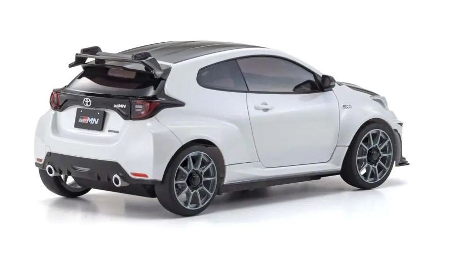 Modèle réduit Toyota Yaris Gr (circuit Package) Black 2022 1/18