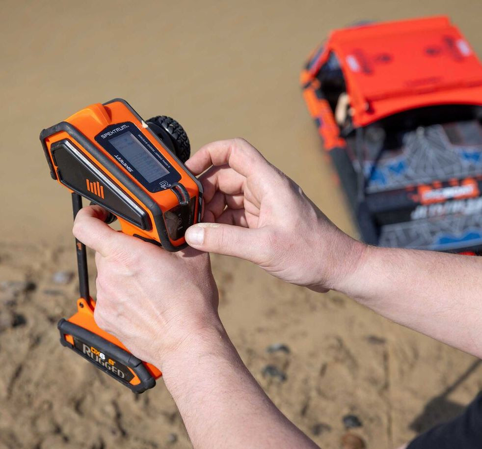Spektrum SPMR6215O DX6 Rugged 6-Channel DSMR Transmitter Orange
