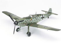 Tamiya 61050 1/48 Messerschmitt  BF 109 E3
