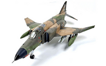 Academy 12133 1/32  F-4E Phantom "Iceman" Model Kit