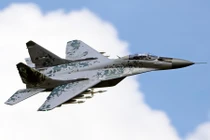Freewing MiG-29 Fulcrum V2 Twin 80mm 12-Blade EDF Jet w/Gyro