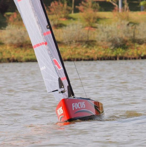 focus v2 rc sailboat