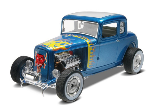 Revell 1/24 1932 Ford 5 Window Coupe 2n1